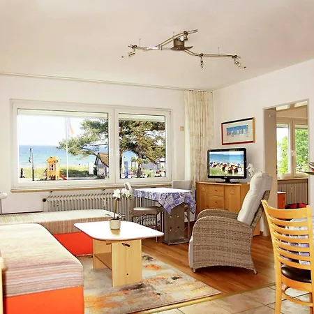 Str 101 - Strandallee 124 - Seeblick * Scharbeutz